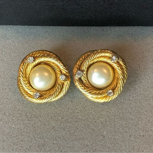 CHANEL Gold Pearl Crystal Accent Statement Earrings w/ Orig Box - Picture 13 of 17